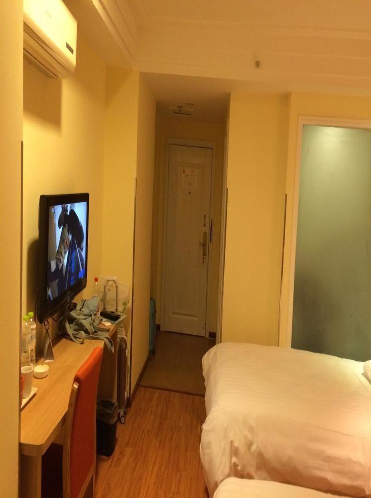 Home Inn Chengdu Kuanzhai Alley New City Square 外观 照片