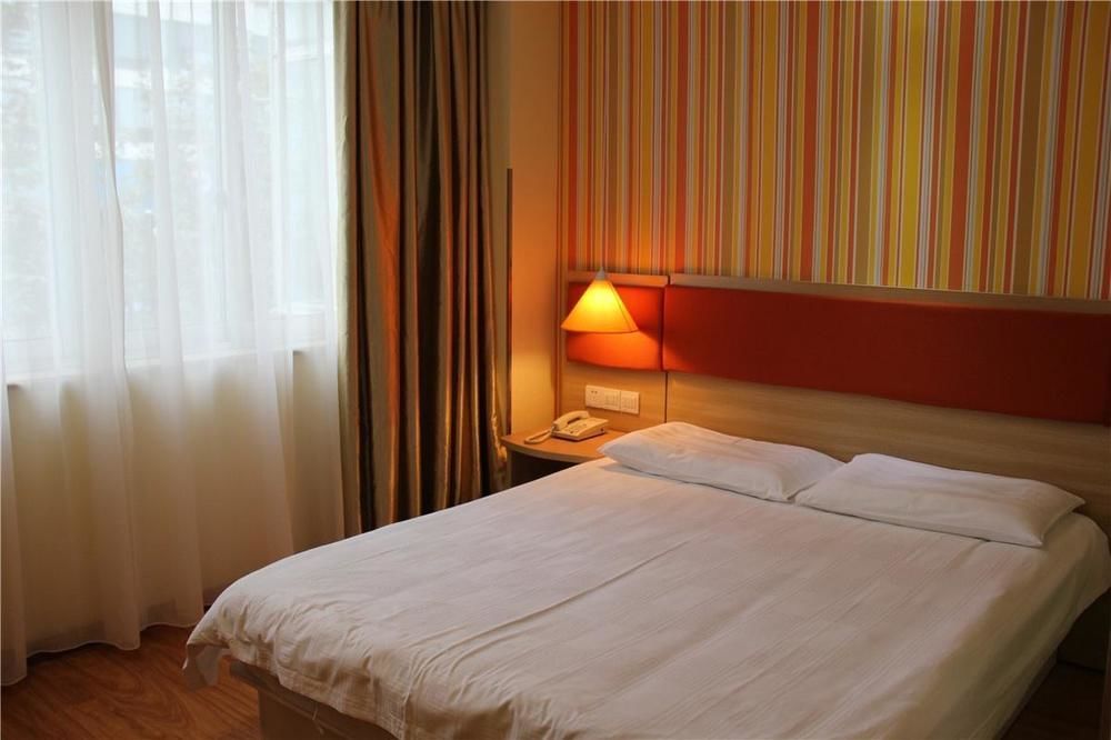 Home Inn Chengdu Kuanzhai Alley New City Square 外观 照片